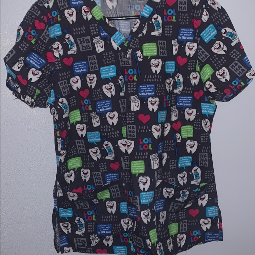 Dental scrub top!